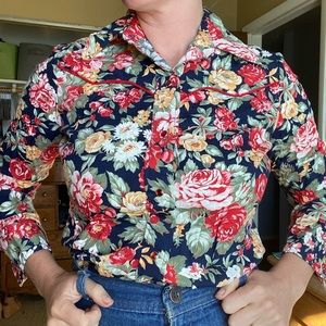 Vintage Flower Print western shirt. Great condition.
